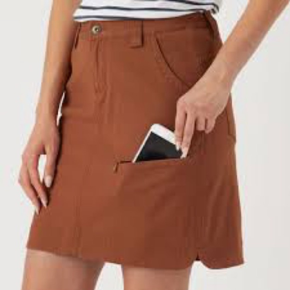 Like New Duluth Trading Company Gardening skirt